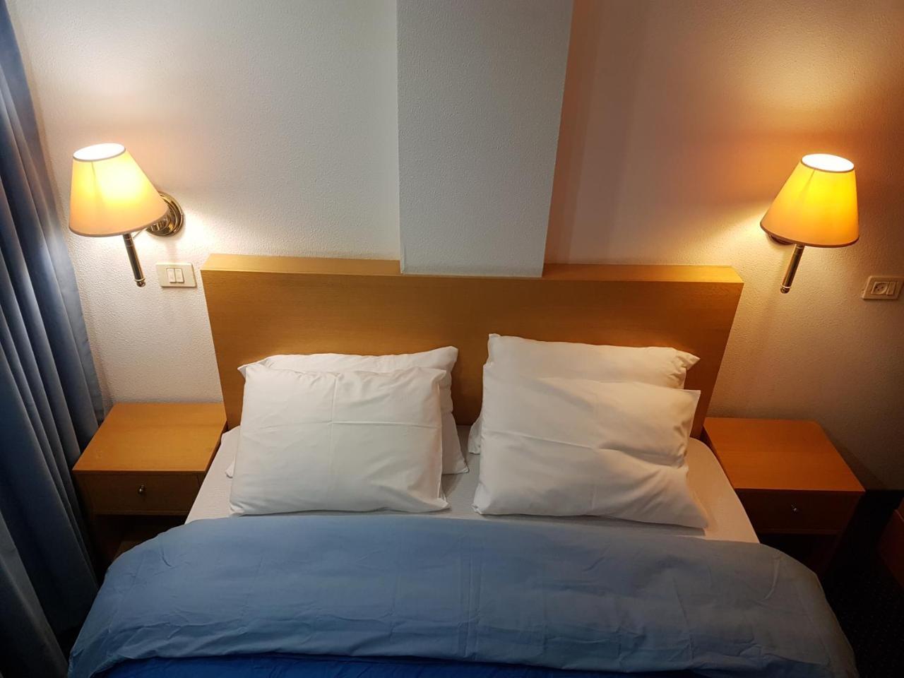 Carmel Mountain Motel Хайфа Экстерьер фото