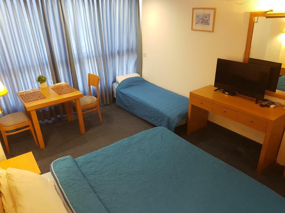 Carmel Mountain Motel Хайфа Экстерьер фото